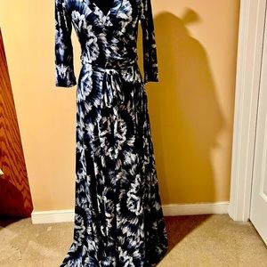 Beautiful maxi dress 3/4 sleeves